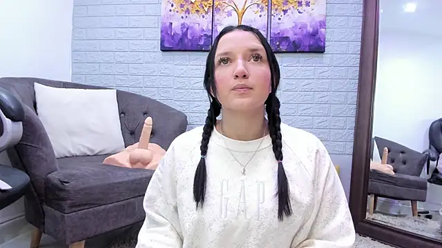  EmilyJireh  online show from January 12, 5:42 pm