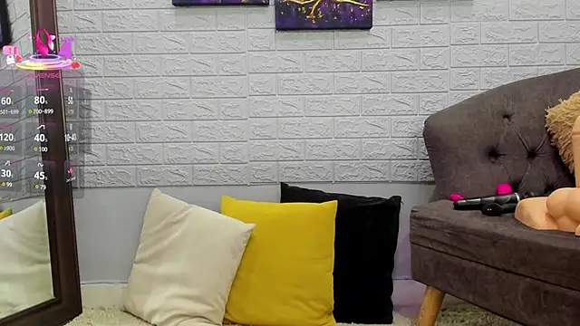  EmilyJireh  online show from September 10, 7:24 pm