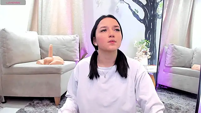  EmilyJireh  online show from March 15, 12:01 pm