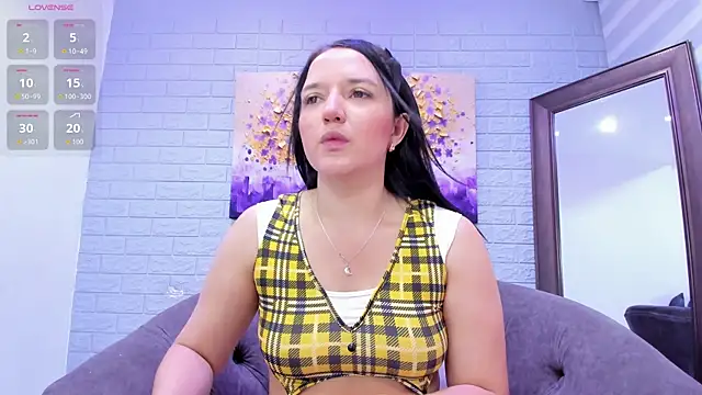  EmilyJireh  online show from May 7, 7:28 pm