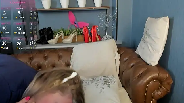 JesiaFoxi online show from June 10, 10:49 am