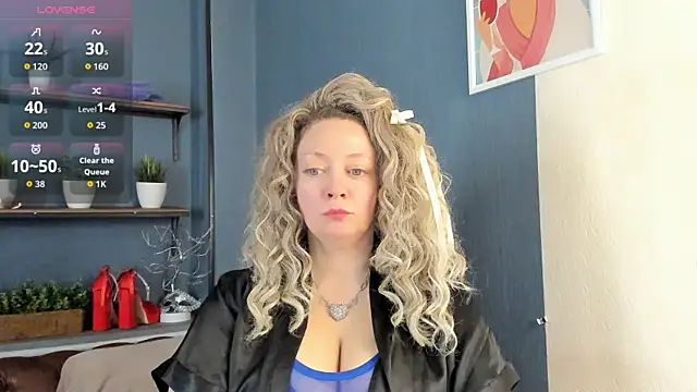 Snapshot of JesiaFoxi chatting on May 9, 12:30 pm JesiaFoxi online show from May 9, 12:30 pm
