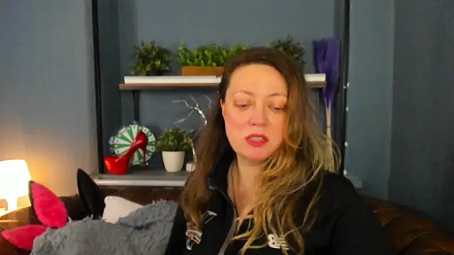 JesiaFoxi online show from March 12, 11:32 am
