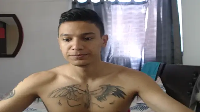 Tobicutee online show from December 4, 4:39 pm