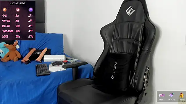 Tonny twink  online show from February 15, 2:01 am