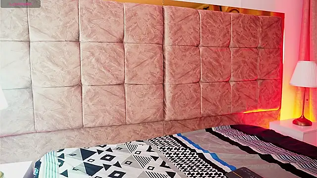 ashleyvalirya online show from February 17, 3:48 am