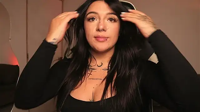 ashleyvalirya online show from March 3, 7:43 pm