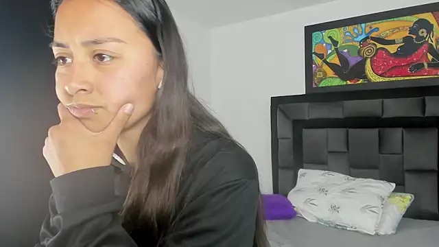 tatiana valencia online show from February 11, 3:18 pm