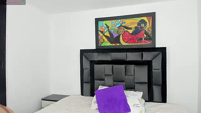 tatiana valencia online show from February 12, 12:12 pm