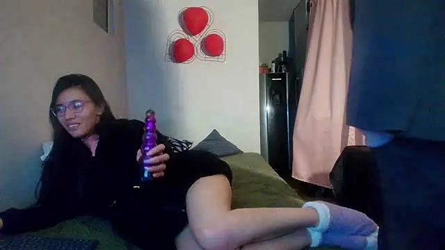 Snapshot of deserters_anki chatting on March 3, 12:39 am deserters anki online show from March 3, 12:39 am