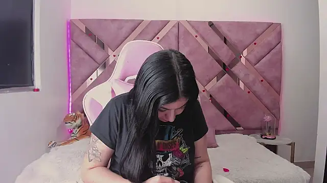 saori 9b online show from March 4, 4:53 am