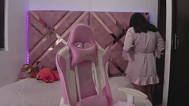 saori 9b online show from July 14, 8:37 pm