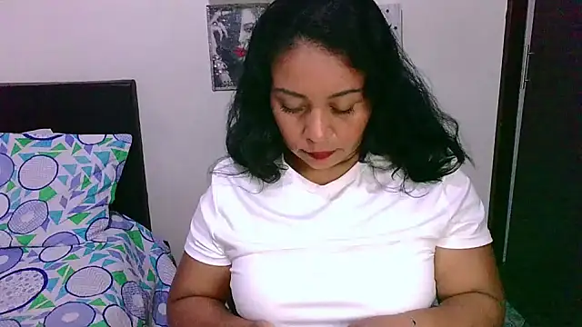 zaray bella online show from January 8, 10:38 pm