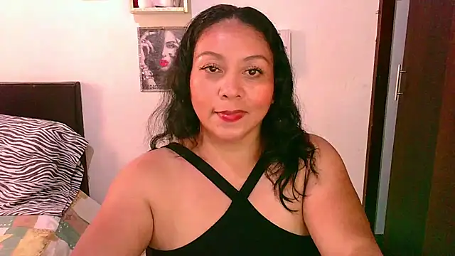 zaray bella online show from February 7, 8:50 pm