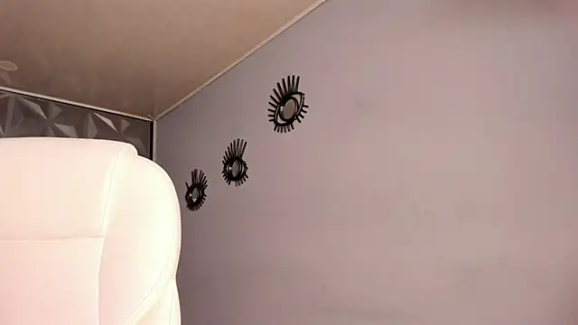 Snapshot of Giovanna_oliveira chatting on March 1, 7:51 am Giovanna oliveira online show from March 1, 7:51 am
