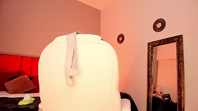 Giovanna oliveira online show from February 4, 5:35 am