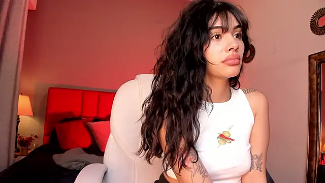 Giovanna oliveira online show from May 16, 6:34 am