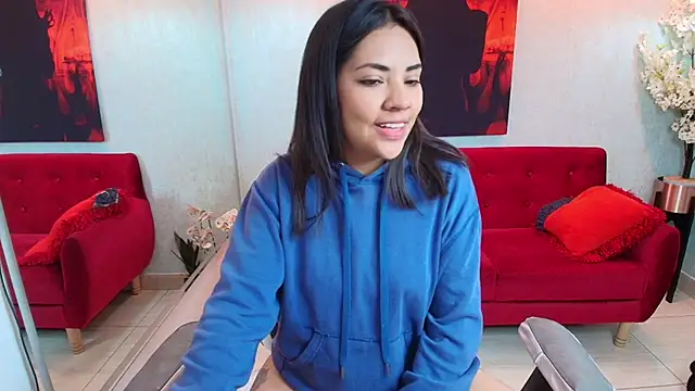 Snapshot of Rousse_land chatting on October 9, 9:32 am Rousse land online show from October 9, 9:32 am