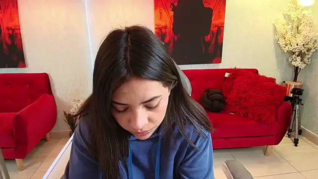 Snapshot of Rousse_land chatting on October 1, 3:22 am Rousse land online show from October 1, 3:22 am