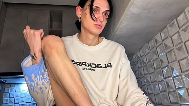 CHERLYBAY online show from February 10, 4:17 pm