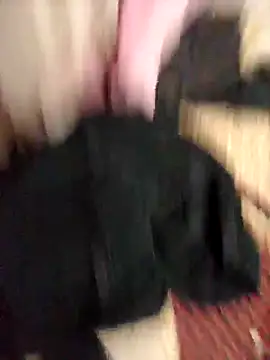 moody1996- online show from February 15, 12:48 pm