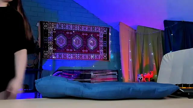 footfetish baby online show from February 12, 4:29 pm