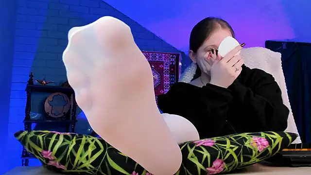 footfetish baby online show from March 7, 4:34 pm