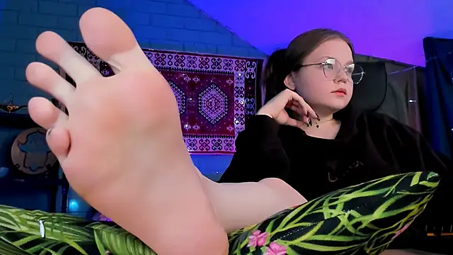 footfetish baby online show from February 11, 5:46 pm