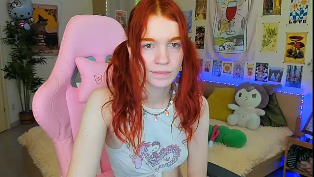 Snapshot of Sunny_Elly chatting on February 4, 10:10 am Sunny Elly online show from February 4, 10:10 am