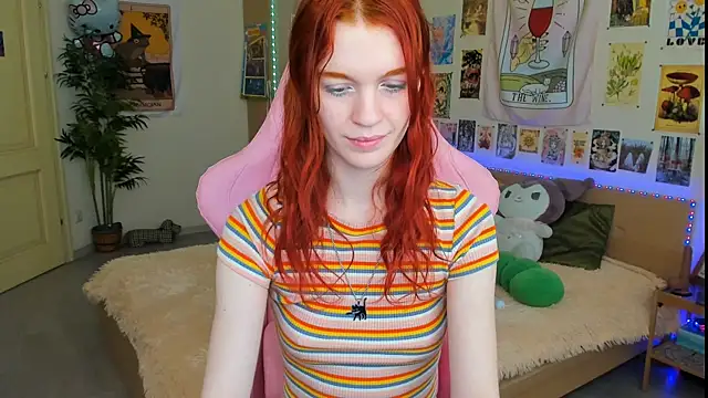 Snapshot of Sunny_Elly chatting on February 7, 10:08 am Sunny Elly online show from February 7, 10:08 am