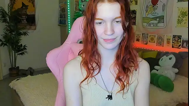 Snapshot of Sunny_Elly chatting on March 6, 11:58 am Sunny Elly online show from March 6, 11:58 am