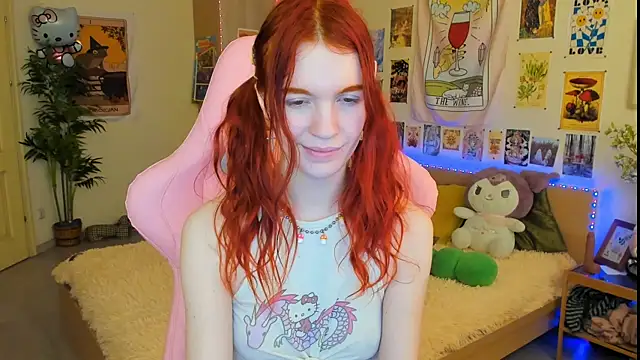 Snapshot of Sunny_Elly chatting on February 4, 1:16 pm Sunny Elly online show from February 4, 1:16 pm