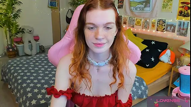 Sunny Elly online show from May 21, 10:12 am