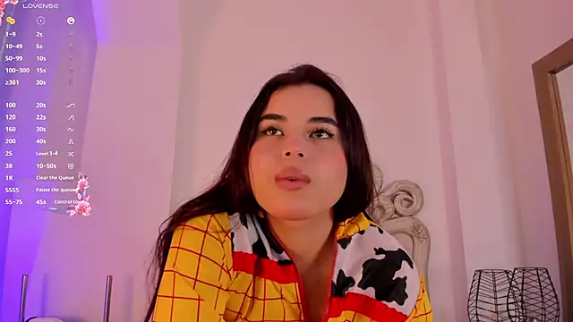 Victoria vallejo  online show from February 6, 11:42 am