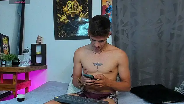 cristofer 988 online show from September 12, 2:44 am