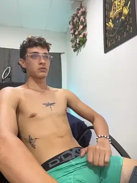 cristofer 988 online show from June 27, 11:00 pm