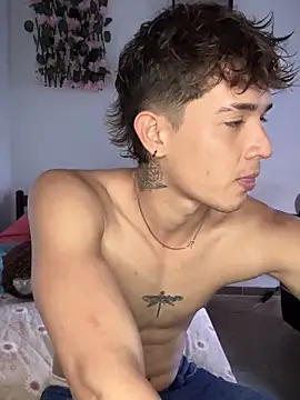 cristofer 988 online show from March 7, 9:31 pm