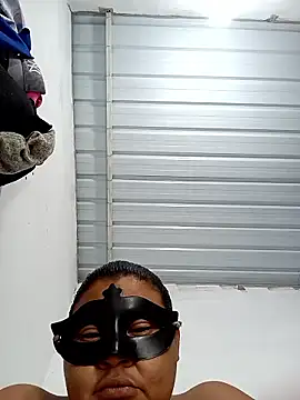 Lucky-hot-girls online show from January 9, 1:40 pm