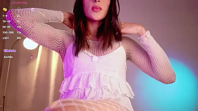 Samara Gray online show from January 6, 7:29 pm