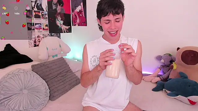 Snapshot of angel_bless19 chatting on November 11, 9:09 pm angel bless19 online show from November 11, 9:09 pm