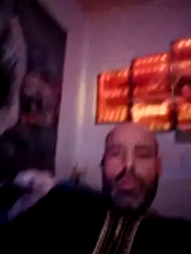 Snapshot of medioarabemediogypsi chatting on November 10, 5:56 am medioarabemediogypsi online show from November 10, 5:56 am