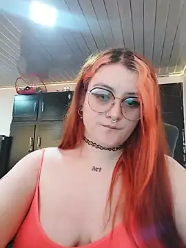 Snapshot of smokeangel chatting on June 16, 7:47 pm smokeangel online show from June 16, 7:47 pm