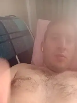 Karizmatikman online show from February 17, 1:00 pm