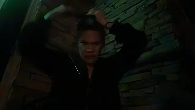 RavenRayyy online show from October 30, 6:23 am