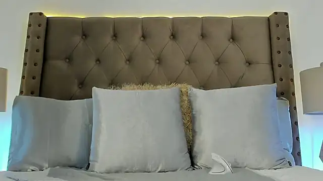 atenea erotic online show from February 27, 6:09 pm