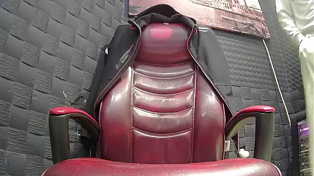 hardbigcock16 online show from November 15, 8:18 am