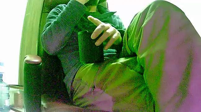 hardbigcock16 online show from February 5, 12:17 pm