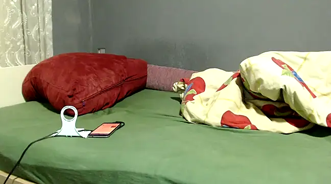 hardbigcock16 online show from February 21, 7:10 pm