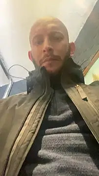 hardbigcock16 online show from February 24, 10:27 am