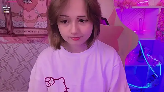 Snapshot of Mary_uw chatting on October 9, 3:18 am Mary uw online show from October 9, 3:18 am